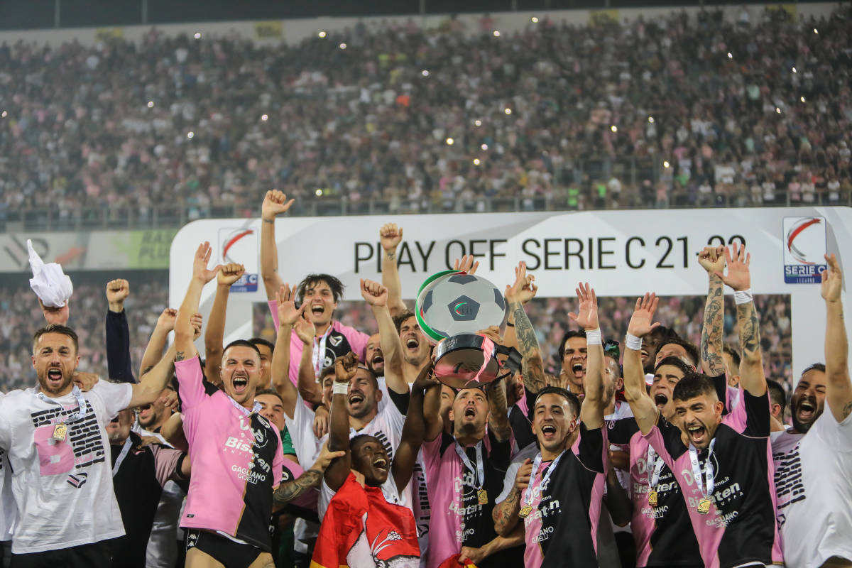 Finale playoff Serie C - Floriano regala il primo round al Palermo