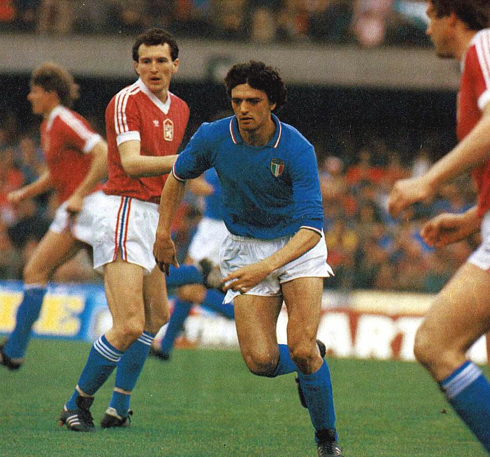 Italian striker Alessandro Altobelli in action in the friendly match between Italy and Czechoslovakia (1-1).