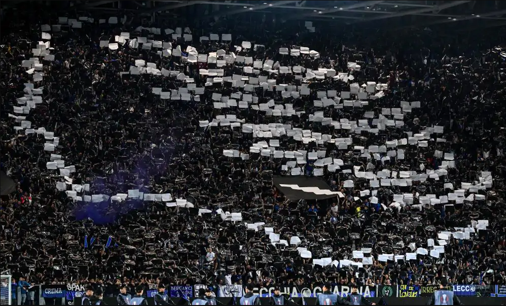 Atalanta tifo